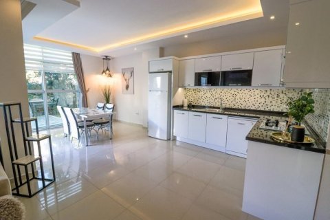 آپارتمان در  Kestel ، ترکیه 120 متر مربع.  شماره 207211 - 16