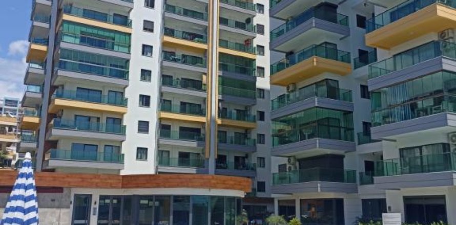 Lägenhet  i Mahmutlar, Antalya, Turkiet Nr. 210430