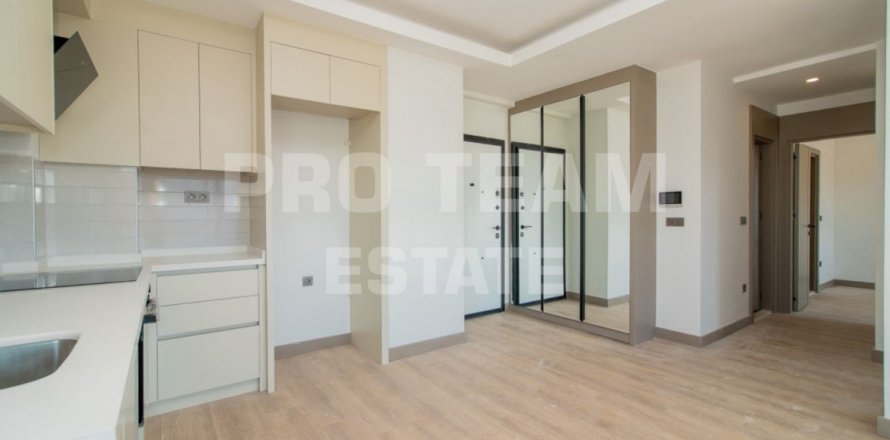 Квартира  3-х ком. в Алтынташа, Анталья, Турция №192308