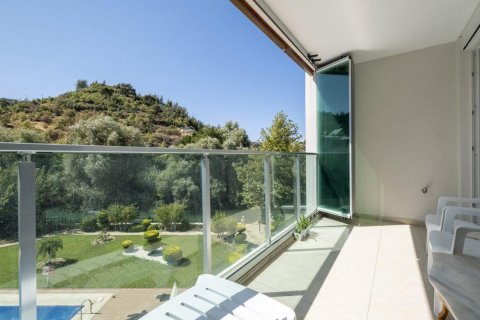 Leilighet  i Kestel, Antalya, Tyrkia Nr. 209288 - 1