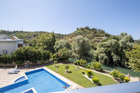 Leilighet  i Kestel, Antalya, Tyrkia Nr. 209288 - 2