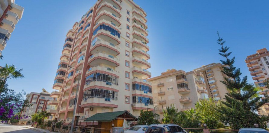 Apartment  in Mahmutlar, Antalya, Turkey No. 209291
