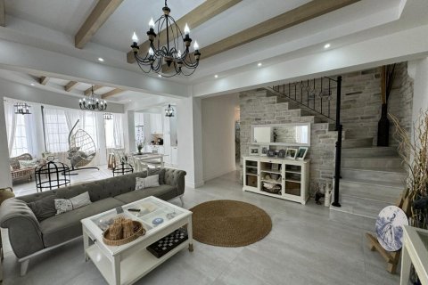 Продажа виллы  в Авсалларе, Анталье, Турция 5 комн., 280м2, №210130 – фото 1