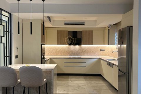 Apartment for sale in Sariyer, Istanbul, Turkey, 3 bedrooms, 215m2, No. 184824 – photo 5