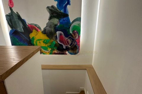 Apartment for sale in Sariyer, Istanbul, Turkey, 3 bedrooms, 215m2, No. 184824 – photo 13