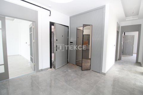Apartment for sale  in Ankara, Turkey, 4 bedrooms, 186m2, No. 211626 – photo 26