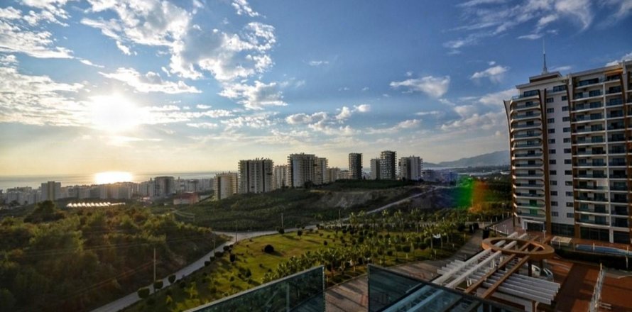 Квартира  3-х ком. в Махмутларе, Анталья, Турция №209552