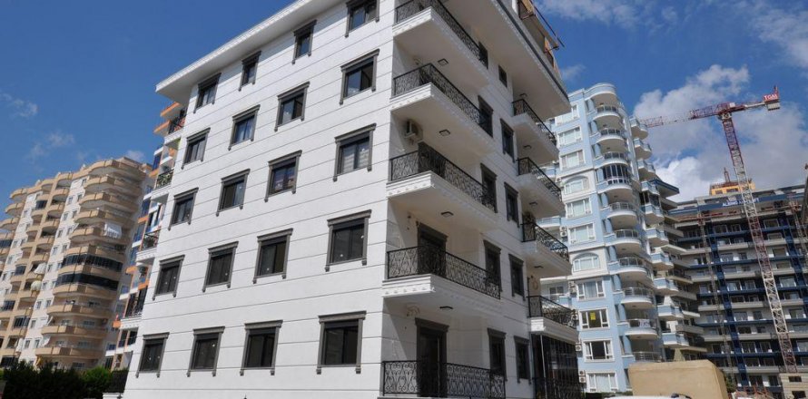 Квартира  3-х ком. в Махмутларе, Анталья, Турция №209551