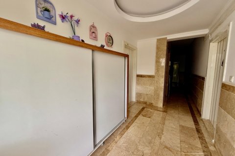 Продажа квартиры  в Анталье, Турция 1+1, 55м2, №191915 – фото 17