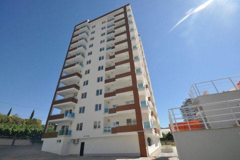 Lägenhet  i Mahmutlar, Antalya, Turkiet Nr. 209856 - 1