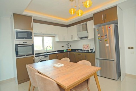 Lägenhet  i Mahmutlar, Antalya, Turkiet Nr. 209856 - 9