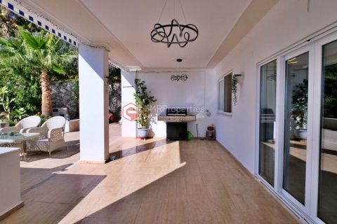 Продажа виллы  в Аланье, Анталье, Турция 3+1, 220м2, №191979 – фото 12