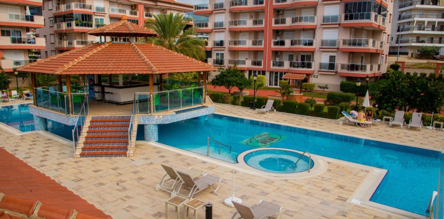 Daire   Oba, Antalya, Türkiye №191981