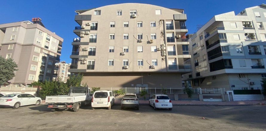 Квартира  3+1 в Муратпаше, Анталья, Турция №210347