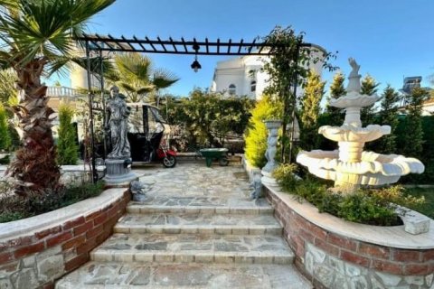 Продажа виллы  в Тюрклере, Аланье, Анталье, Турция 6 комн., 230м2, №210164 – фото 2