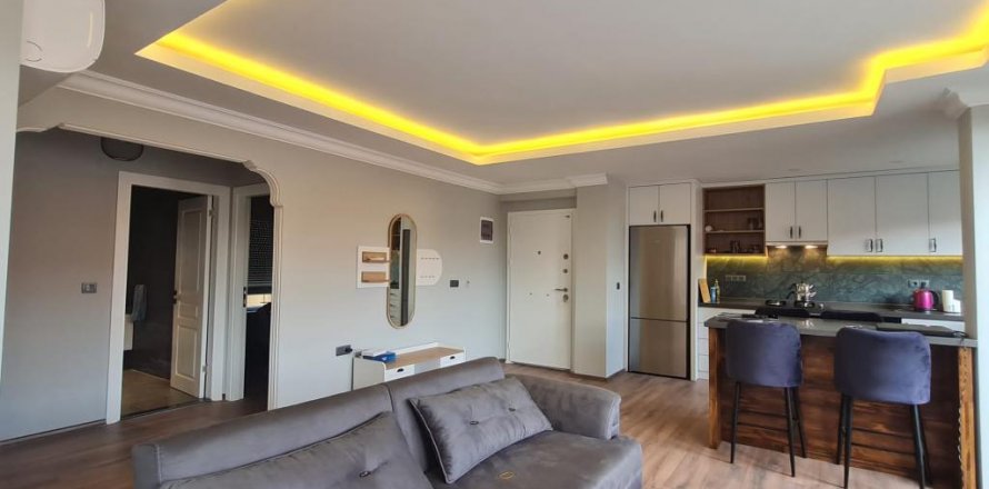 Квартира  3-х ком. в Тепе, Аланья, Анталья, Турция №210165