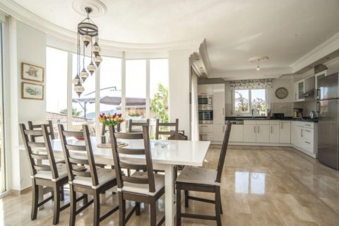 Продажа виллы  в Аланье, Анталье, Турция 4 комн., 250м2, №207606 – фото 9