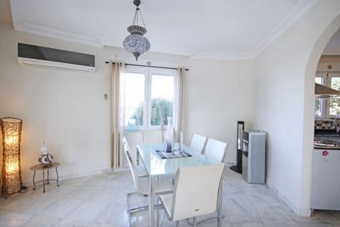 Продажа виллы  в Каргыджаке, Аланье, Анталье, Турция 4 комн., 187м2, №207604 – фото 4