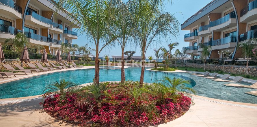 8+1 Villa in Alanya, Antalya, Türkei Nr. 146135