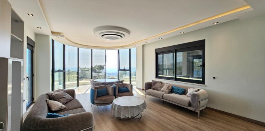 Villa  in Alanya, Antalya, Turkey No. 210247