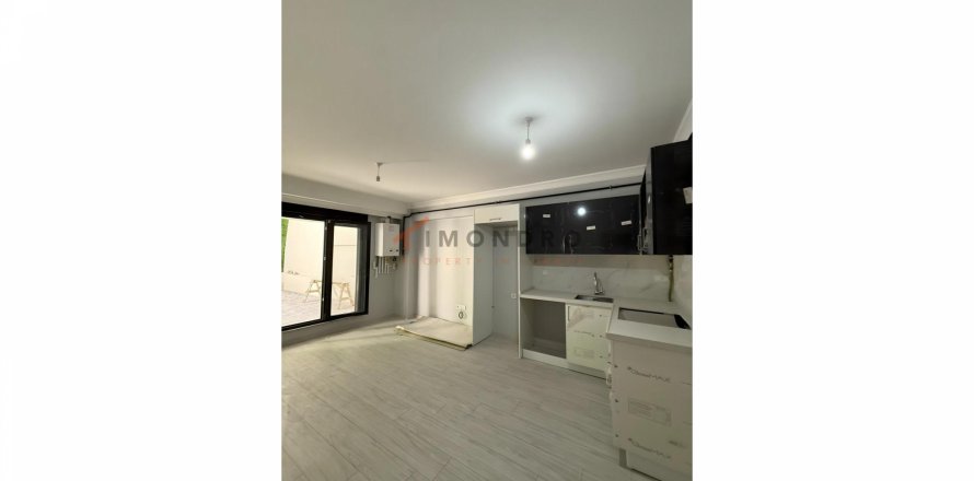 Daire  1+1  Kâğıthane, İstanbul, Türkiye №206642