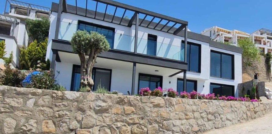 ویلا در  Bodrum ، ترکیه 2 خوابه ، 100 متر مربع.  شماره 131219