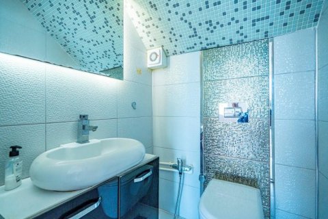 Продажа квартиры  в Кестеле, Анталье, Турция 3 комн., 125м2, №209986 – фото 13