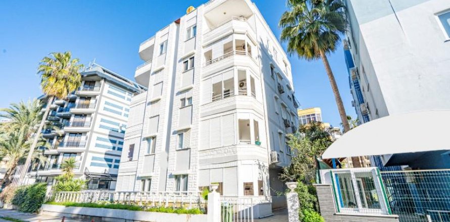 Квартира  3-х ком. в Оба, Анталья, Турция №209983