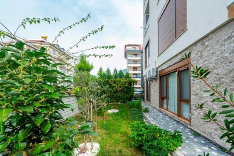 آپارتمان در  Kestel ، ترکیه 180 متر مربع.  شماره 209981 - 7