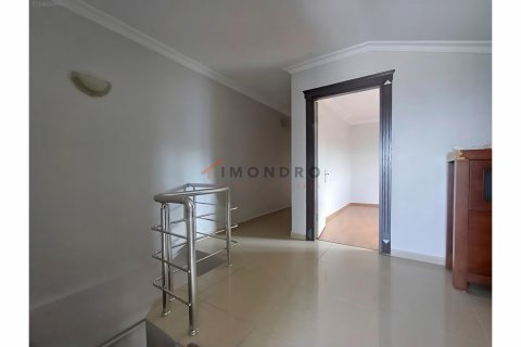 Продажа квартиры в Бююкчекмедже, Стамбуле, Турция 6+1, 250м2, №193028 – фото 16