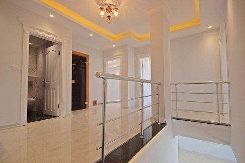 پنت هاس در  Mahmutlar ، ترکیه 240 متر مربع.  شماره 209714 - 13