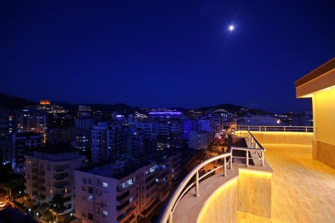 پنت هاس در  Mahmutlar ، ترکیه 240 متر مربع.  شماره 209714 - 30