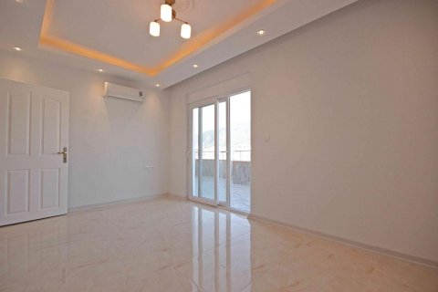 پنت هاس در  Mahmutlar ، ترکیه 240 متر مربع.  شماره 209714 - 15