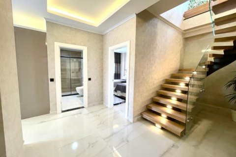 Продажа квартиры  в Анталье, Турция 2+1, 140м2, №184604 – фото 20