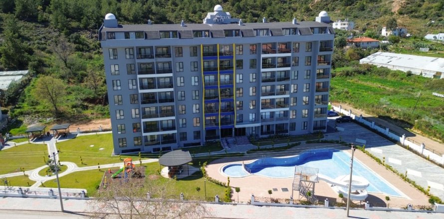 Daire  1+1  Gazipaşa, Antalya, Türkiye №188782