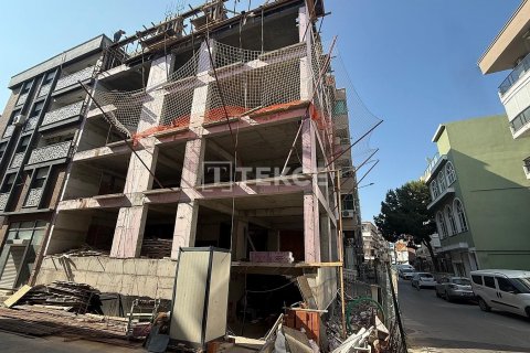 Daire  2+1  İzmir, Türkiye №192578 - 12