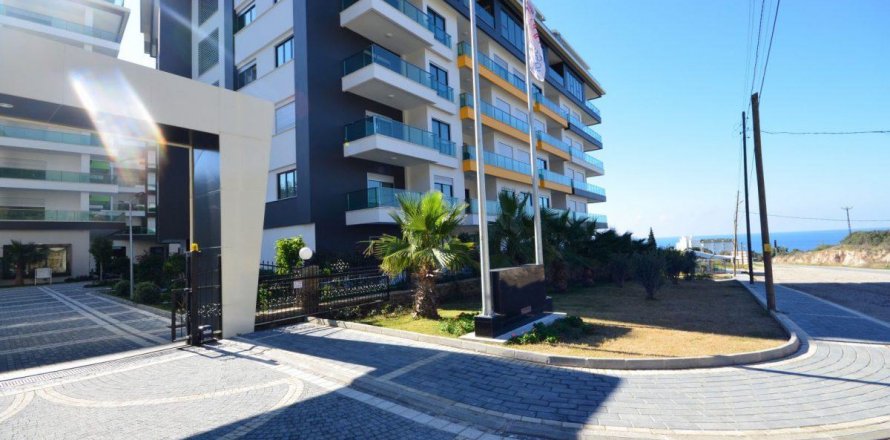 Квартира  3-х ком. в Аланье, Анталья, Турция №210048