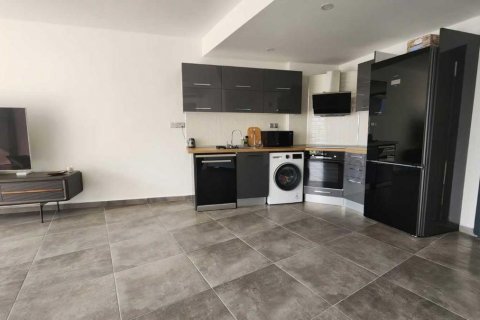 Продажа квартиры  в Гирне, Северный Кипр 2+1, 86м2, №190777 – фото 5