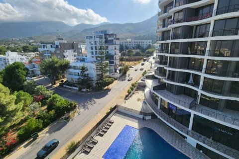 Продажа квартиры  в Гирне, Северный Кипр 2+1, 86м2, №190777 – фото 3