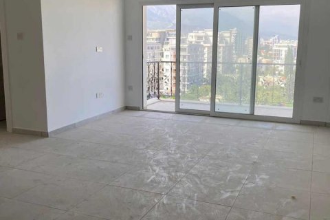 Продажа квартиры  в Гирне, Северный Кипр 2+1, 80м2, №190773 – фото 5