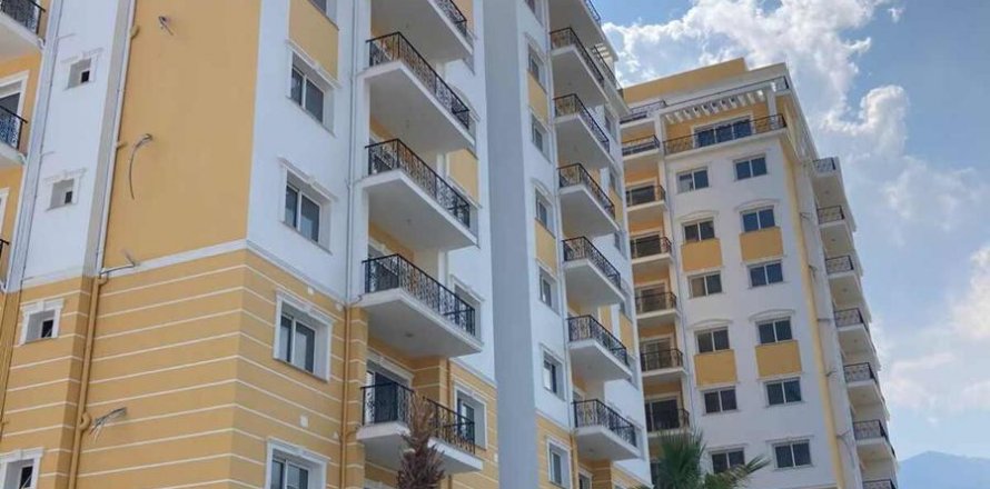 Квартира  2+1 в Гирне, Северный Кипр №190773