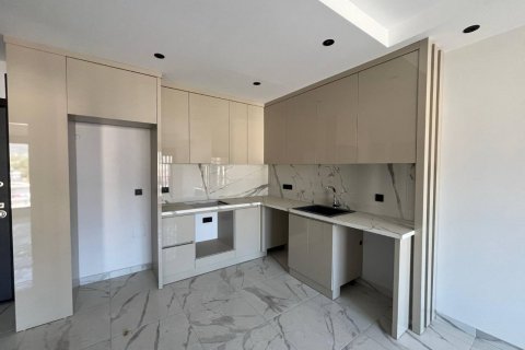 Apartment for sale in Alanya, Antalya, Turkey, 1 bedroom, 50m2, No. 189386 – photo 2