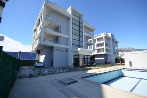 Продажа квартиры  в Оба, Анталье, Турция 4 комн., 165м2, №209449 – фото 1