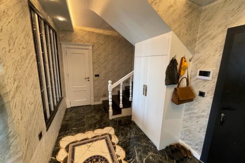 ویلا در  Alanya ، ترکیه 300 متر مربع.  شماره 207109 - 11