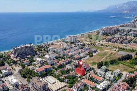 Lägenhet  i Konyaalti, Antalya, Turkiet Nr. 190082 - 1