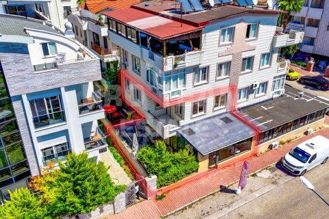 Lägenhet  i Lara, Antalya, Turkiet Nr. 190083 - 1