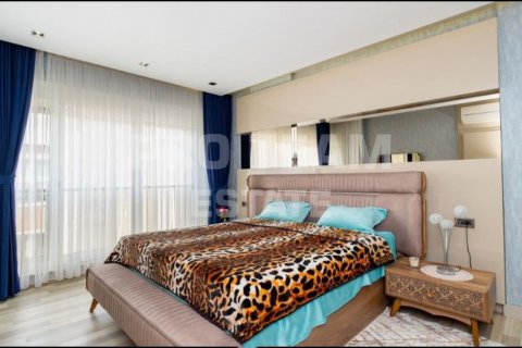 آپارتمان در Konyaalti،  Antalya ، ترکیه 200 متر مربع.  شماره 191912 - 17