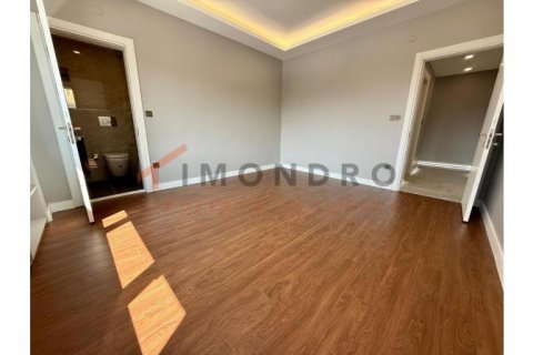 Apartment for sale  in Besiktas, Istanbul, Turkey, 2 bedrooms, 135m2, No. 192904 – photo 19