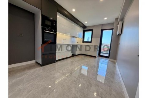 Apartment for sale  in Besiktas, Istanbul, Turkey, 2 bedrooms, 135m2, No. 192904 – photo 1