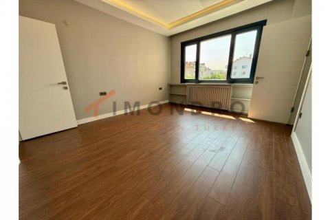 Apartment for sale  in Besiktas, Istanbul, Turkey, 2 bedrooms, 135m2, No. 192904 – photo 16